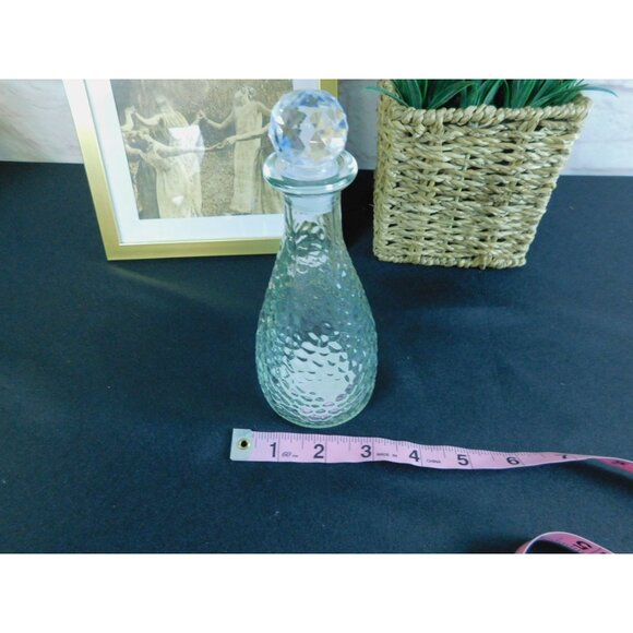 Vintage Inspired Clear Hammered Glass Decanter with Stopper Textured Design - Picture 7 of 9